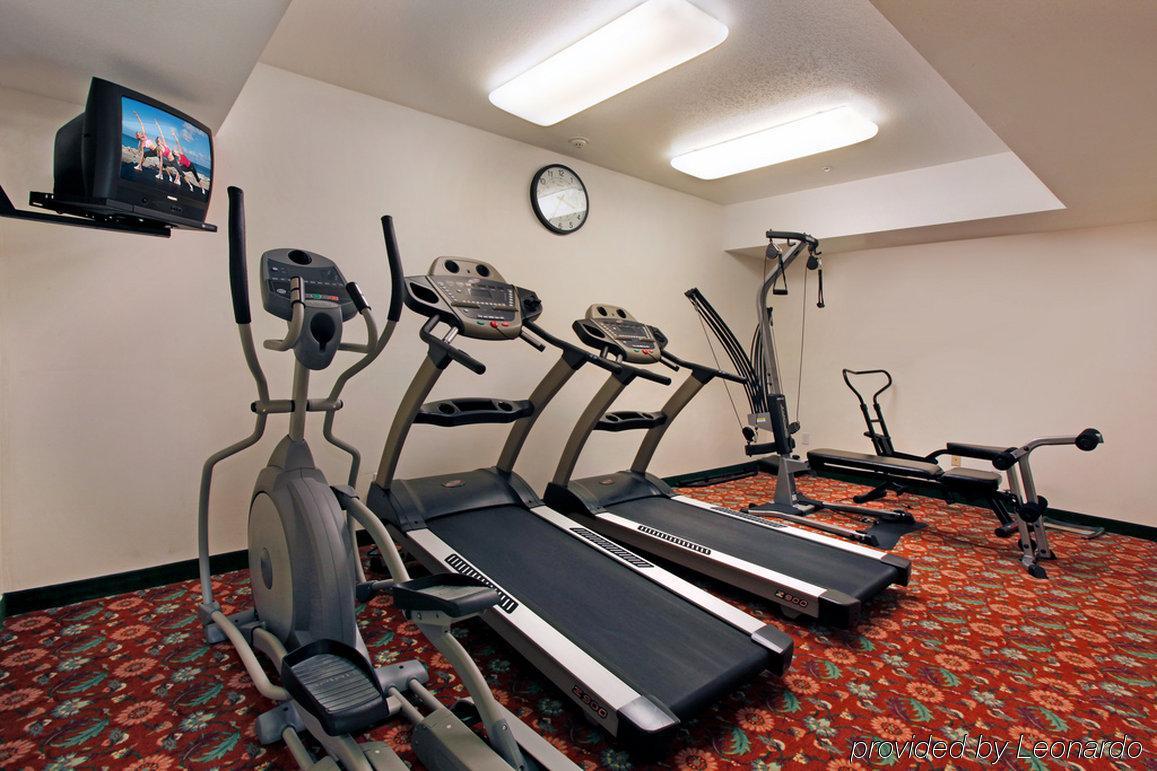 Holiday Inn Express & Suites - Lake Forest, An Ihg Hotel Facilități foto